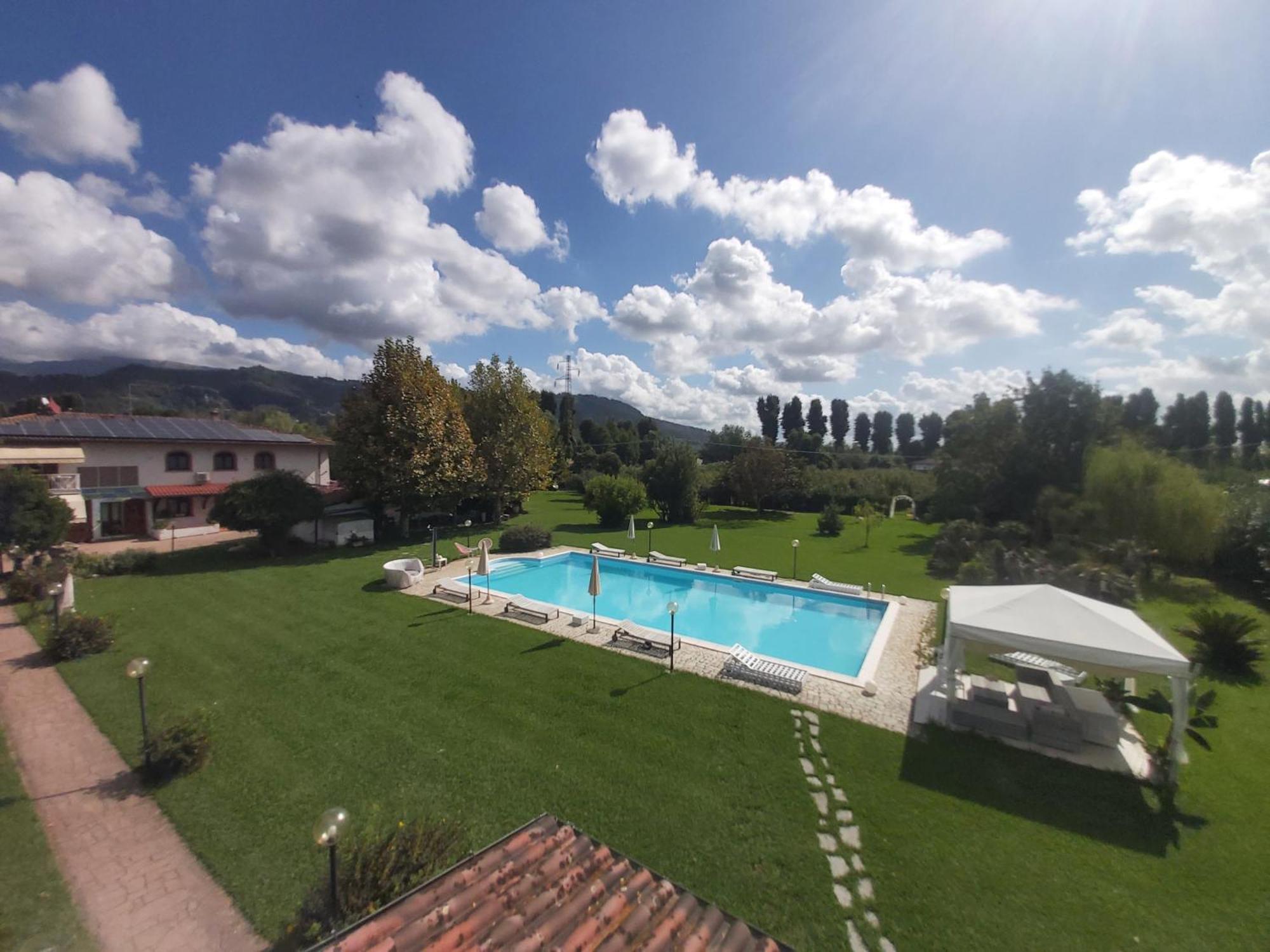 Villa Fioccomare Camaiore Bagian luar foto